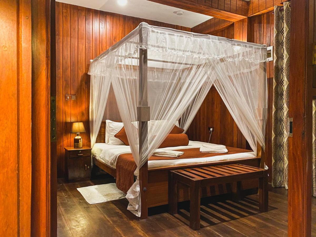 Hotel Levon Ella Esterno foto